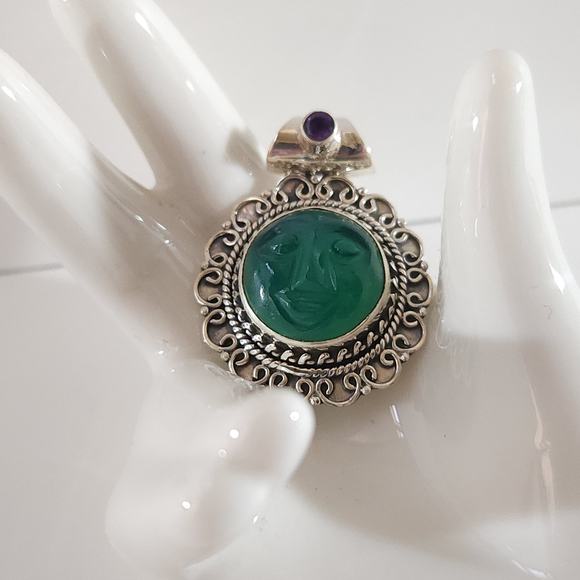 Green Onyx Carved Face Pendant with Amethyst Accent in Sterling Silver - Picture 3 of 13